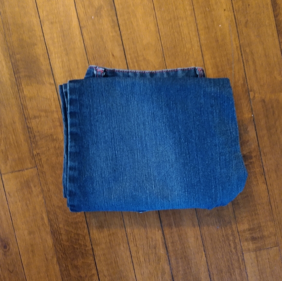 Size 14 girls dark blue jean capris - Picture 14 of 16